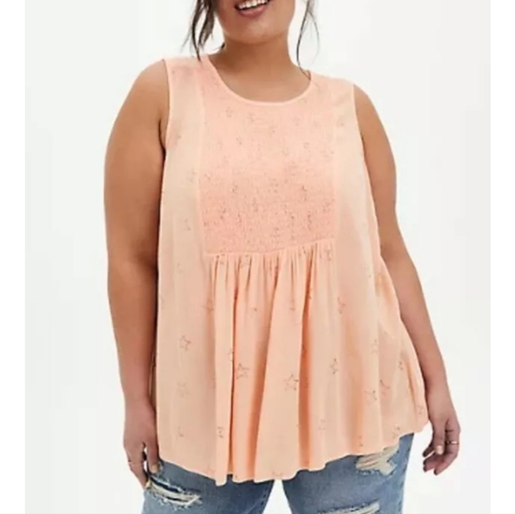 torrid Tops - Torrid Peach Star Print Gauze Tank Top Smocked Size 00 (L) NWT